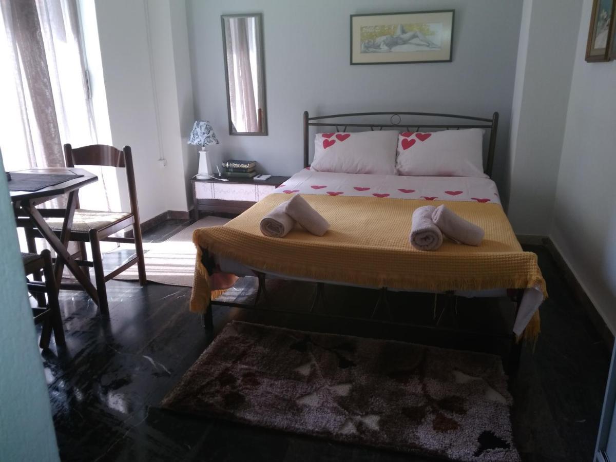 Central Guest Room Ancient Olympia Exterior foto